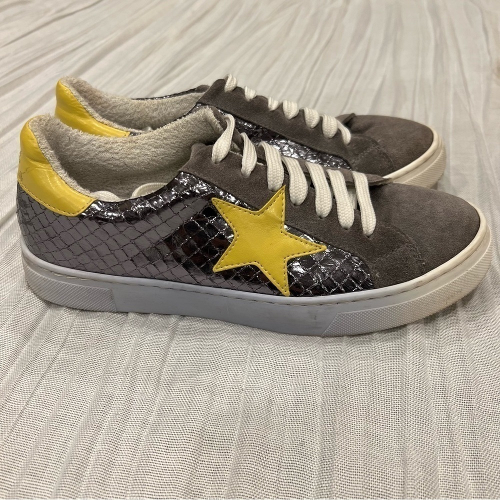 Steve Madden Star Sneakers - Gray Suede and Crocodile Print with Yellow Stars!